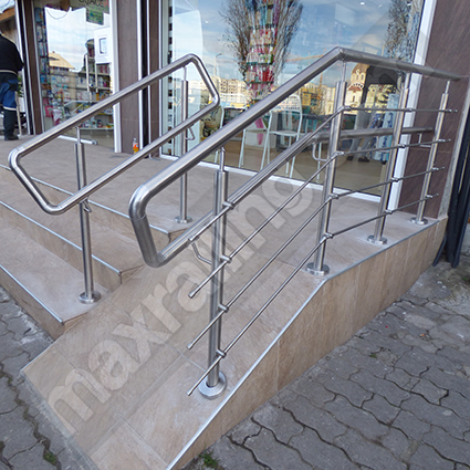 колонка за рампа